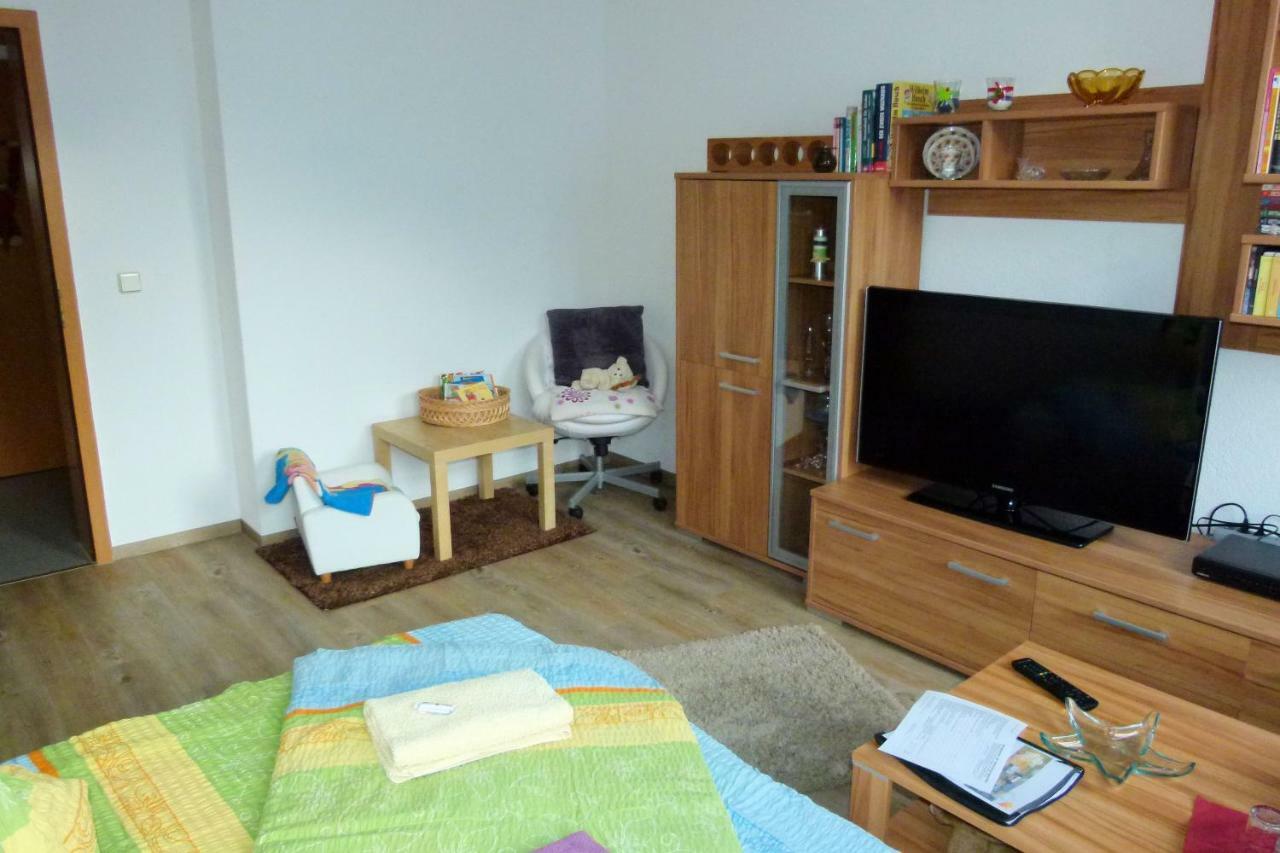 Ferienwohnung Karo Ellefeld Екстериор снимка